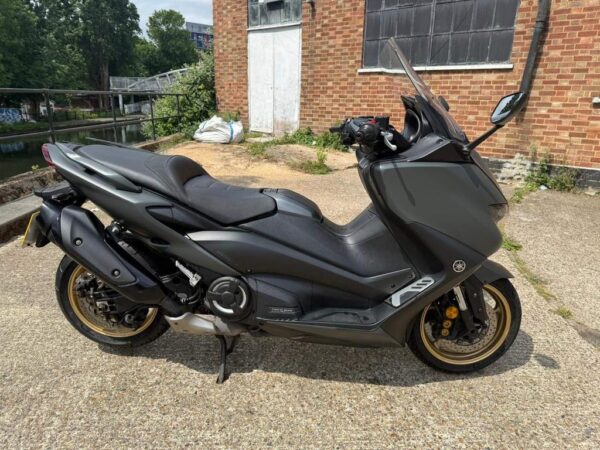 Buy Yamaha TMAX 560 2020 - Image 4