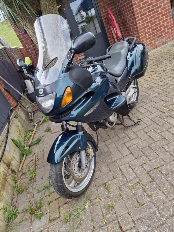 Buy Honda NT650V Deauville 647cc 2002 - Image 10