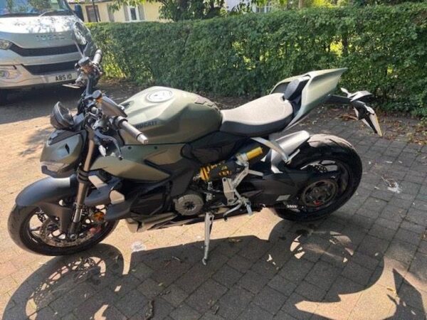 Buy Ducati Streetfighter V2 2024 - Image 9