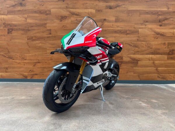Buy Ducati Panigale V4 - Image 26
