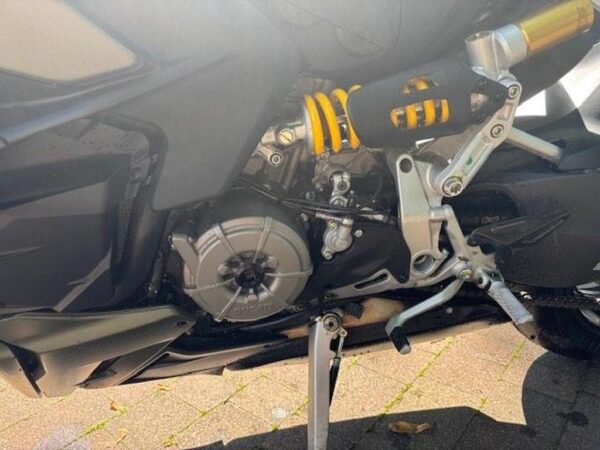 Buy Ducati Streetfighter V2 2024 - Image 8