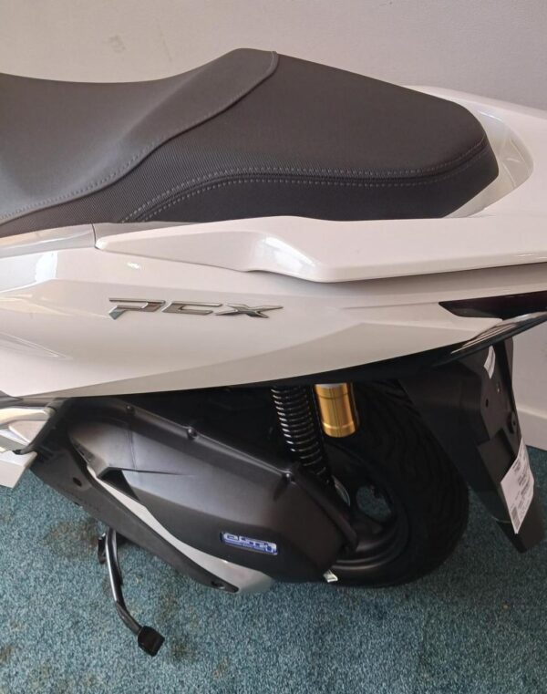 Buy Honda PCX125 - Image 3