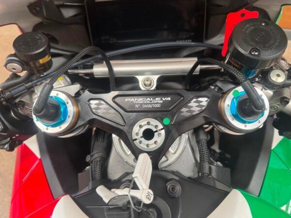 Buy Ducati Panigale V4 - Image 13