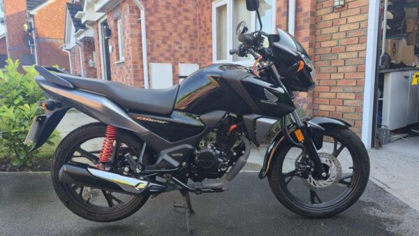 Buy Honda CB125F 2021